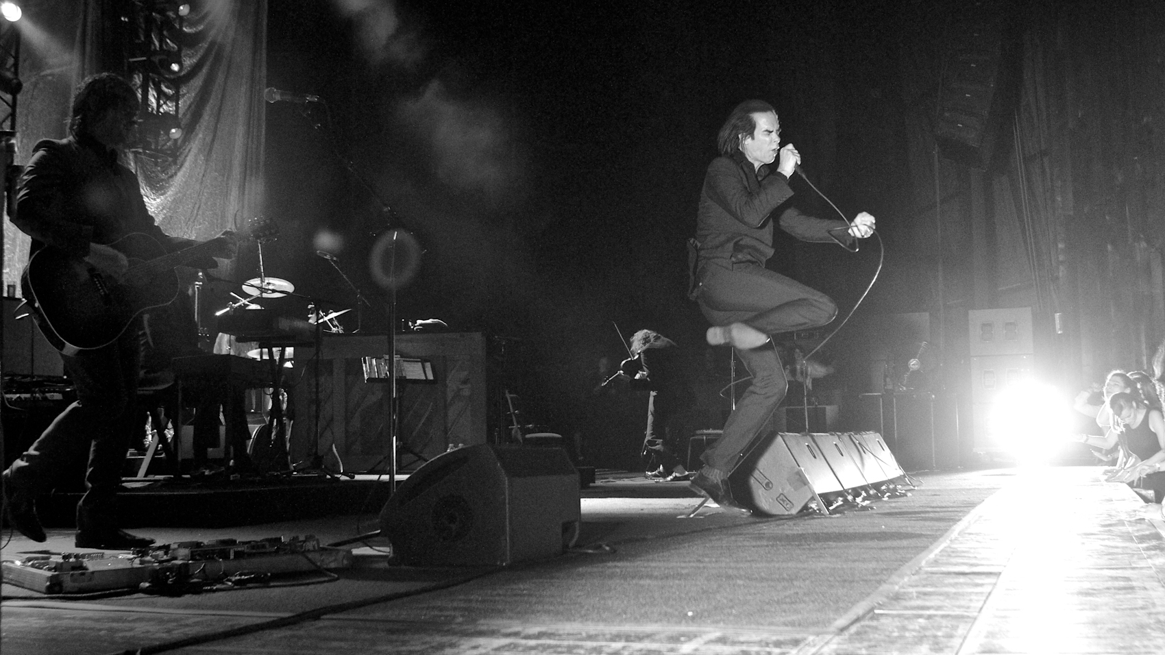 Push the Sky Away tour
The Mann Center
Philadelphia, Pa
July 25, 2014

DerekBrad.com